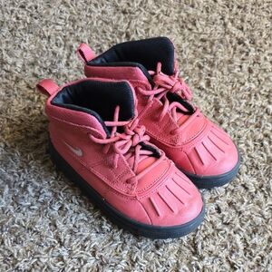 Nike Kids' Boots in Coral and Black
